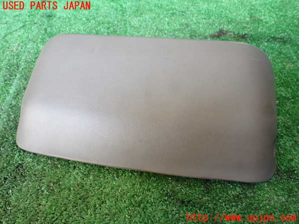 1UPJ-38167692]パジェロ(V45W)内装トリム類2 中古_m0002.jpg