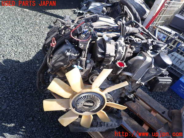 1UPJ-38172010]ベンツ ビアノ(Viano) W639(639811)エンジン 112 中古_m0001.jpg