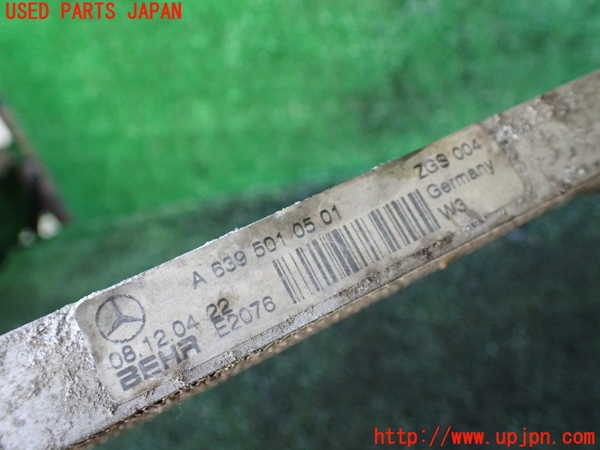 1UPJ-38172481]ベンツ ビアノ(Viano) W639(639811)オイルクーラー1(AT用) 中古_m0003.jpg