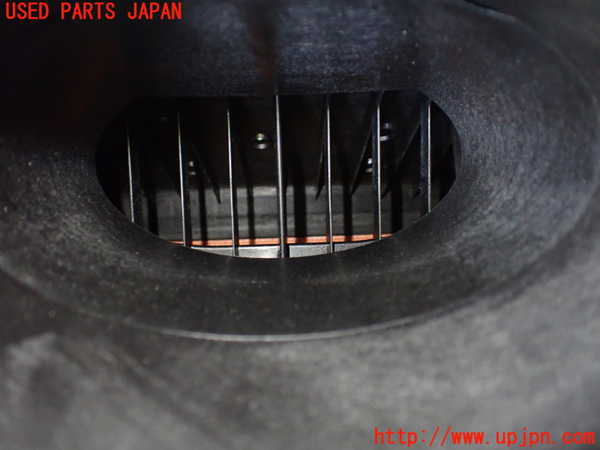 1UPJ-38172560]ベンツ ビアノ(Viano) W639(639811)エアクリーナーボックス 中古_m0003.jpg