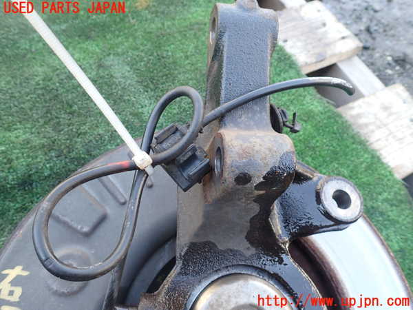 1UPJ-38174290]ベンツ ビアノ(Viano) W639(639811)右フロントナックルハブ 中古_m0003.jpg
