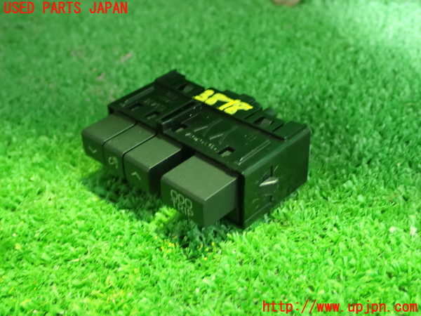 1UPJ-38186307]プリウス(MXWH60)スイッチ2(メーター照度 ODOTRIP) 中古_m0002.jpg
