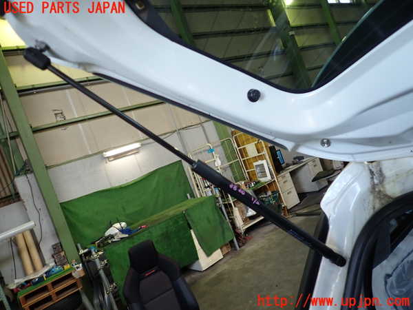 2UPJ-38201584]スイフトスポーツ(ZC33S)リアゲートダンパー 中古_m0001.jpg