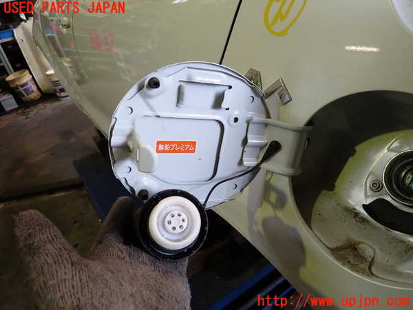 2UPJ-38201690]スイフトスポーツ(ZC33S)フューエルリッド 中古_m0002.jpg