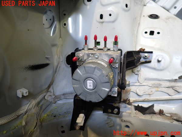 2UPJ-38204040]スイフトスポーツ(ZC33S)ABSアクチュエーター 中古_m0003.jpg