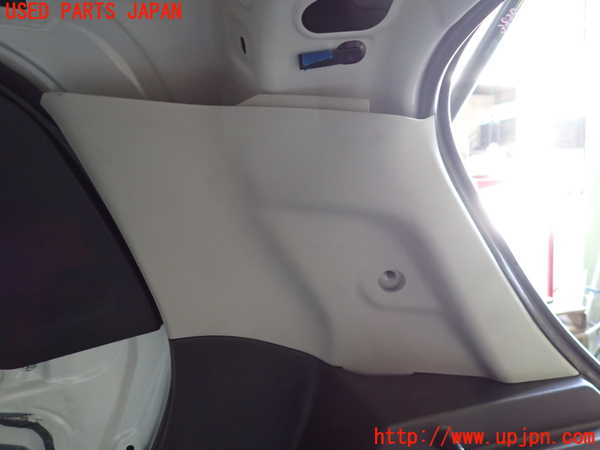 2UPJ-38207675]スイフトスポーツ(ZC33S)右リアピラートリム 中古_m0003.jpg