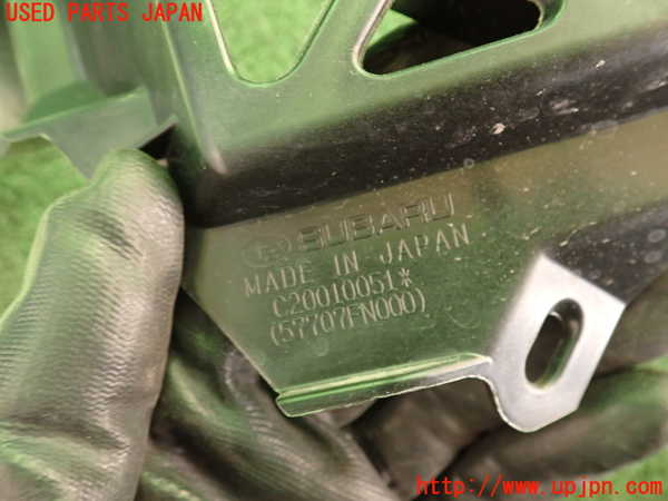 2UPJ-38211140]クロストレック(GUD)右ヘッドライトリム 中古_m0003.jpg