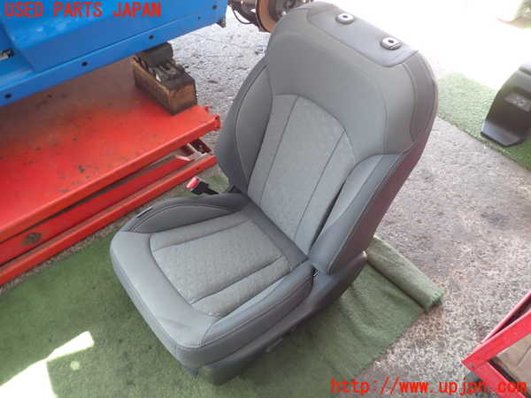 2UPJ-38217065]クロストレック(GUD)助手席シート 中古_m0001.jpg