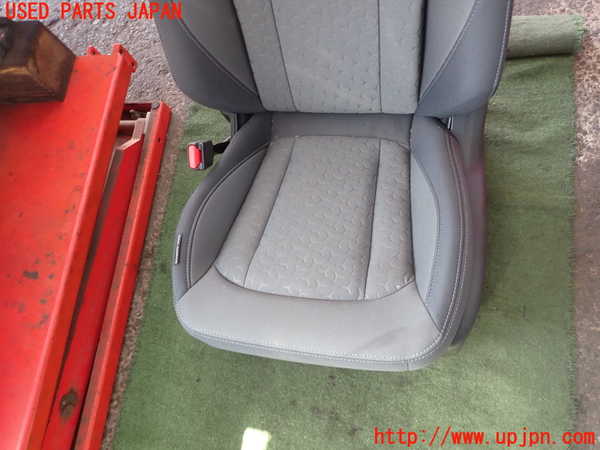2UPJ-38217065]クロストレック(GUD)助手席シート 中古_m0003.jpg