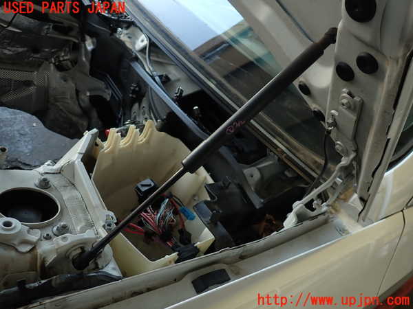 2UPJ-38221068]BMW 335i クーペ E92(WB35)ボンネットダンパー 中古_m0002.jpg