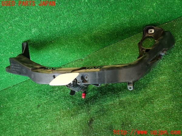 2UPJ-38221142]BMW 335i クーペ E92(WB35)左ヘッドライトリム 中古_m0001.jpg