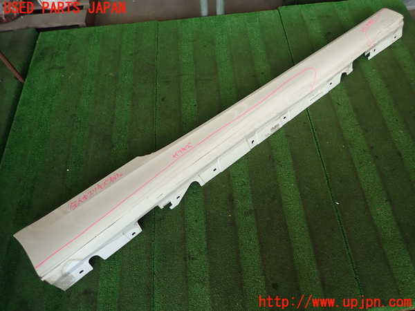 2UPJ-38221390]BMW 335i クーペ E92(WB35)右サイドステップ 中古_m0001.jpg