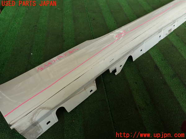 2UPJ-38221390]BMW 335i クーペ E92(WB35)右サイドステップ 中古_m0002.jpg