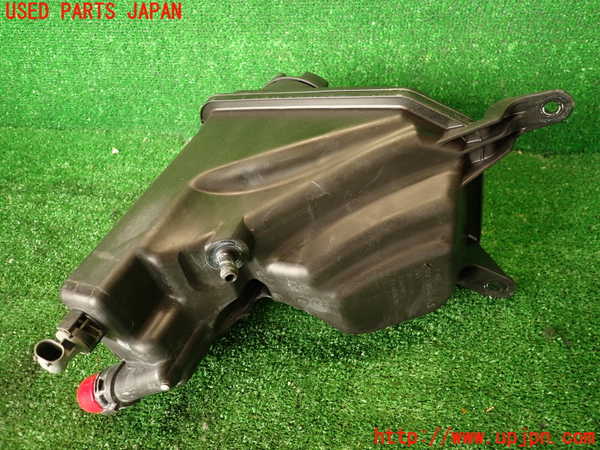 2UPJ-38222410]BMW 335i クーペ E92(WB35)ラジエータータンク 中古_m0002.jpg