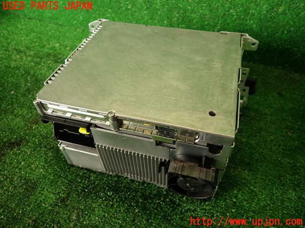 2UPJ-38226500]BMW 335i クーペ E92(WB35)CD&MDプレイヤー 中古_m0002.jpg