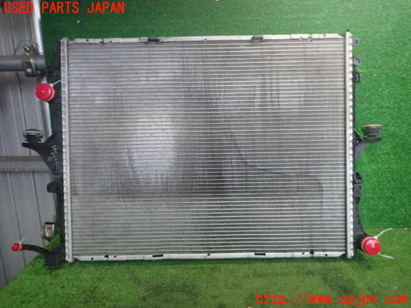 2UPJ-38232321]ポルシェ・カイエン ターボ(9PA50A)ラジエーター1 中古_m0002.jpg