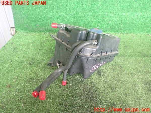 2UPJ-38232410]ポルシェ・カイエン ターボ(9PA50A)ラジエータータンク 中古_m0001.jpg