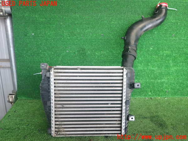 2UPJ-38232452]ポルシェ・カイエン ターボ(9PA50A)インタークーラー2 中古_m0001.jpg
