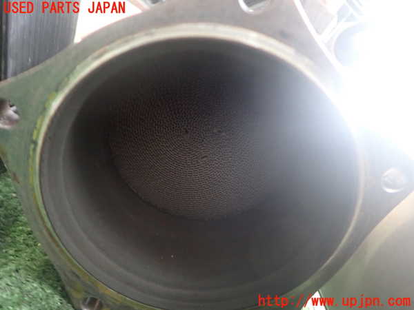 2UPJ-38232662]ポルシェ・カイエン ターボ(9PA50A)触媒2 中古_m0003.jpg