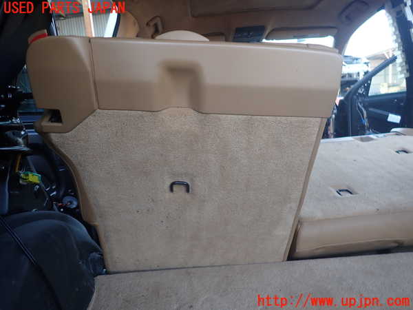 2UPJ-38237175]ポルシェ・カイエン ターボ(9PA50A)左2列目シート 中古_m0004.jpg