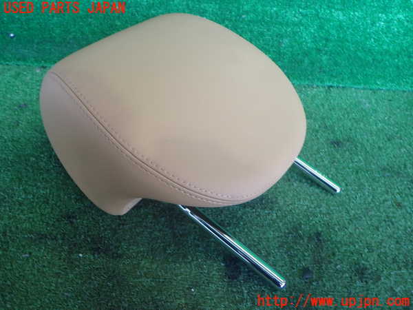 2UPJ-38237150]ポルシェ・カイエン ターボ(9PA50A)右2列目ヘッドレスト 中古_m0003.jpg