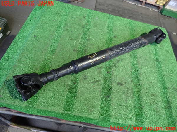 2UPJ-38243410]ランクル60系(HJ61V)リアプロペラシャフト 中古_m0001.jpg