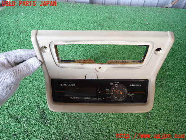 2UPJ-38246175]ランクル60系(HJ61V)クライノメーター 中古_m0002.jpg