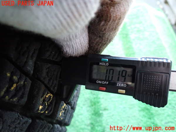 2UPJ-38249028]ランクル60系(HJ61V)タイヤ　ホイール　1本③ 215/80R15 中古_m0004.jpg