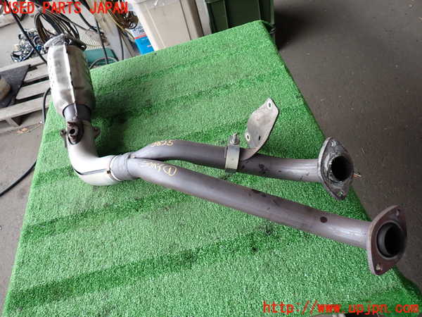 2UPJ-38252661]ランクル80系(FZJ80G)触媒1 中古_m0001.jpg