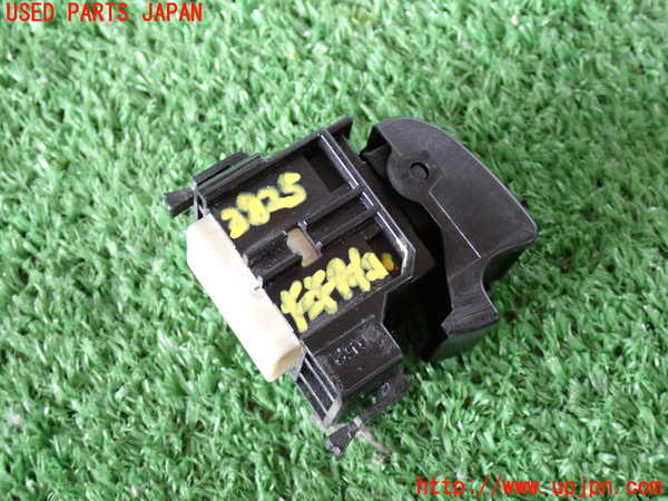 2UPJ-38256245]ランクル80系(FZJ80G)左前パワーウィンドウスイッチ 中古_m0002.jpg