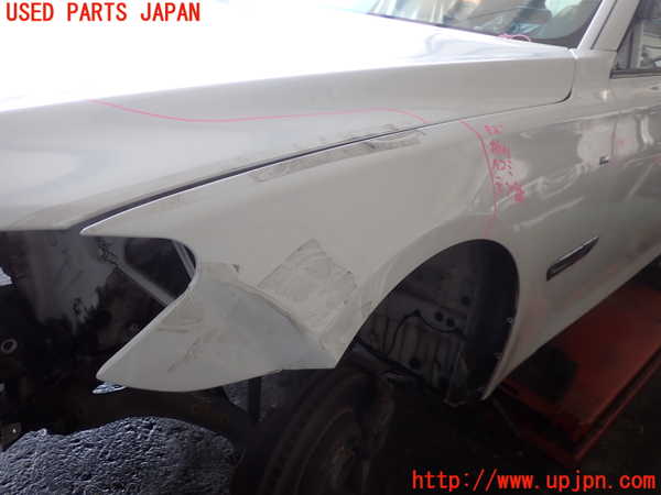 2UPJ-38261082]BMW 740i(YA30)左前フェンダー 中古 (F01)_m0002.jpg