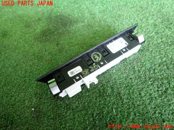 2UPJ-38266308]BMW 740i(YA30)スイッチ3 (レーンアシスト) 中古 (F01)_m0002.jpg