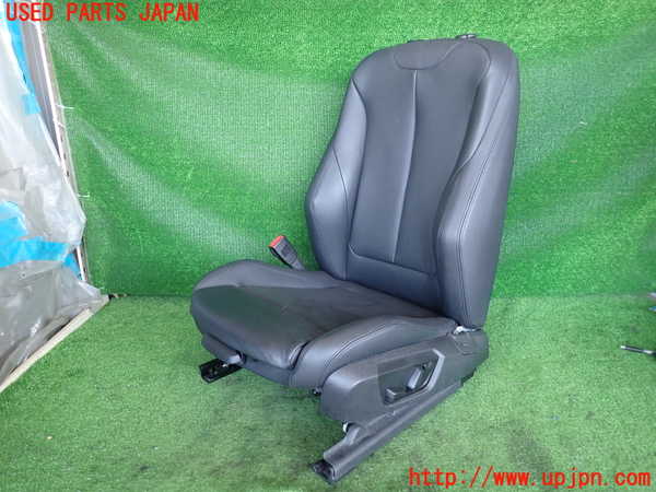 2UPJ-38277065]BMW M135i(1B30)助手席シート 中古_m0001.jpg