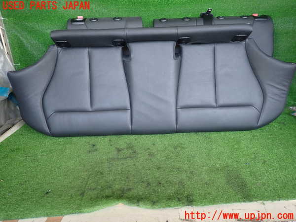 2UPJ-38277385]BMW M135i(1B30)リアシート 中古_m0002.jpg