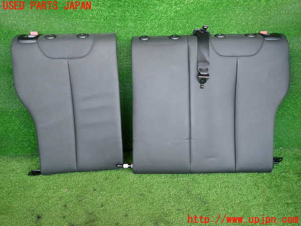 2UPJ-38277385]BMW M135i(1B30)リアシート 中古_m0004.jpg