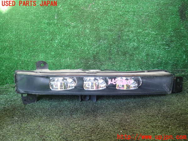 1UPJ-38281150]BMW 740e G11(7D20)右コーナーランプ 中古_m0001.jpg