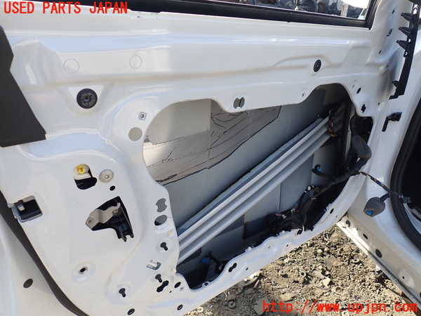 1UPJ-38281260]BMW 740e G11(7D20)左前ドア 中古_m0005.jpg