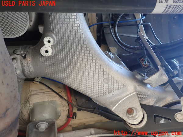 1UPJ-38285295]BMW 740e G11(7D20)リアメンバー 中古_m0004.jpg