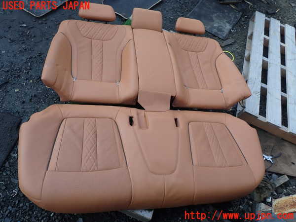 1UPJ-38287385]BMW 740e G11(7D20)リアシート 中古_m0001.jpg