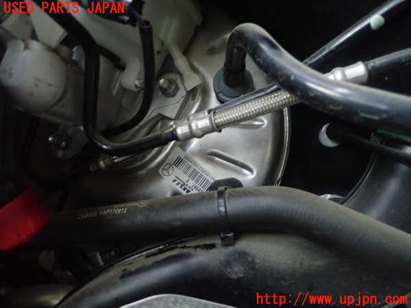 1UPJ-38304055]ベンツ GLA180 X156(156942)ブレーキマスターバック 中古_m0001.jpg