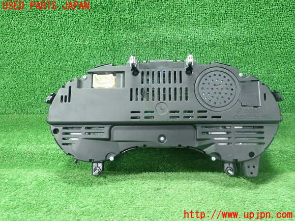 1UPJ-38306170]ベンツ GLA180 X156(156942)スピードメーター 中古_m0002.jpg