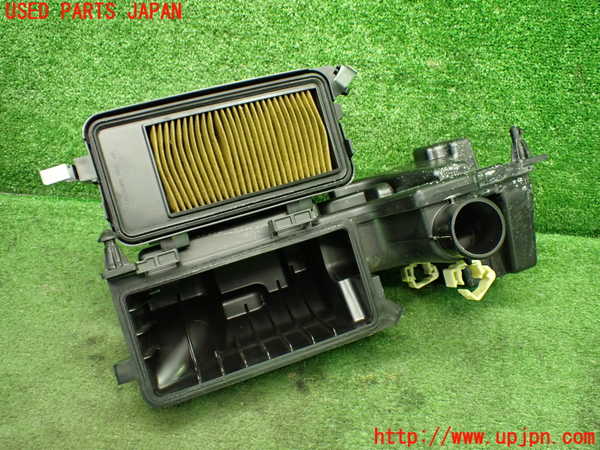 1UPJ-38312560]キックス(P15)エアクリーナーボックス 中古_m0003.jpg