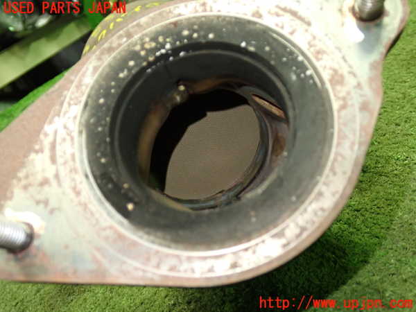 1UPJ-38312661]キックス(P15)触媒1 中古_m0004.jpg