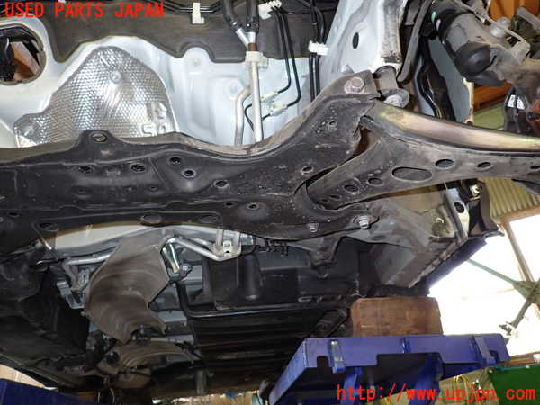 1UPJ-38325285]ヴォクシー(ノア)(ZRR80W)フロントメンバー 中古_m0004.jpg