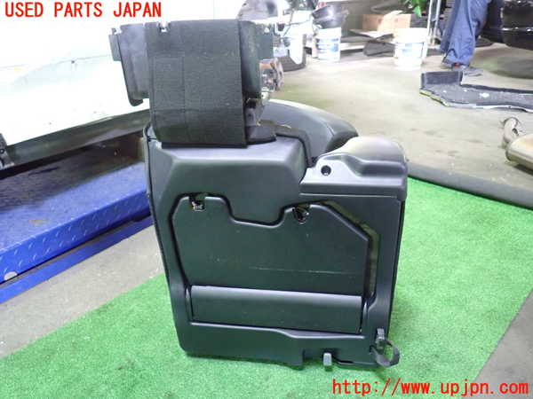 5UPJ-38327265]ヴォクシー(ノア)(ZRR80W)左3列目シート 中古_m0005.jpg