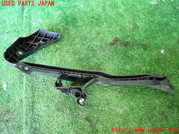 1UPJ-38361140]レガシィ アウトバック(BS9)右ヘッドライトリム 中古_m0002.jpg