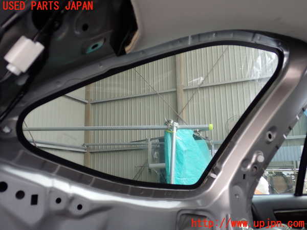 1UPJ-38361382]レガシィ アウトバック(BS9)左クォーターガラス NSG M3Q8 中古_m0002.jpg