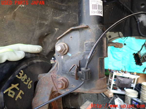 1UPJ-38365015]レガシィ アウトバック(BS9)右フロントストラット 中古_m0002.jpg