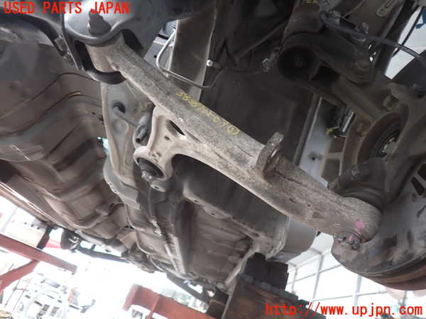 2UPJ-38385186]インプレッサ WRX-STi(GRB)左フロントロアアーム1 中古_m0001.jpg