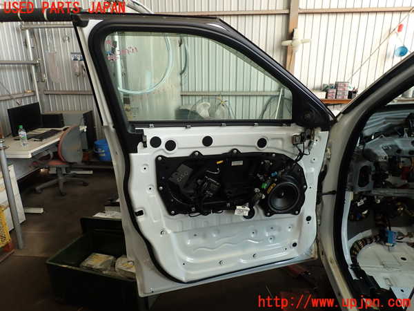 2UPJ-38391260]ランドローバー・レンジローバー イヴォーク(LV2A)左前ドア ジャンク SAINT-GOBAIN SEKURIT M20 43R-001105_m0005.jpg